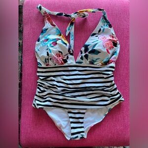 Cupshe Colorful Floral Top - Red, Yellow, Blue